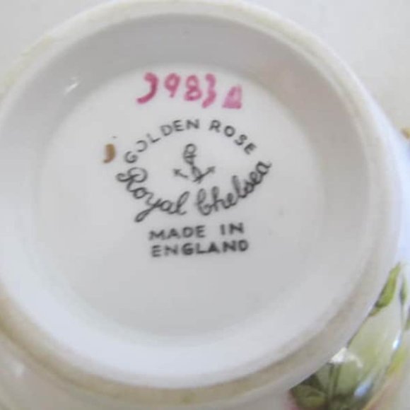 Royal Chelsea Golden Rose Tea Cup 3983A English Tea Cup and Saucer Bone China - Picture 6 of 6